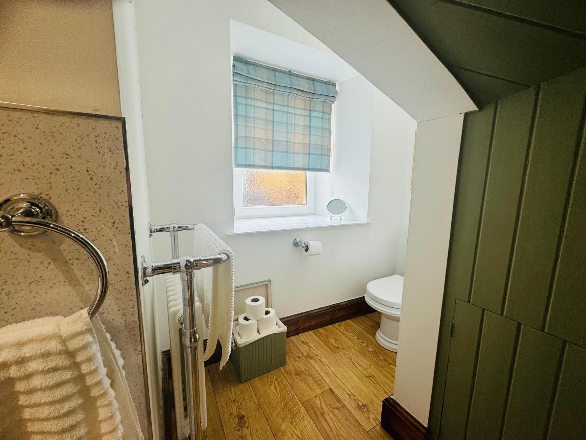Rosemount Cottage One- Highland Cottage Garve Ngoại thất bức ảnh