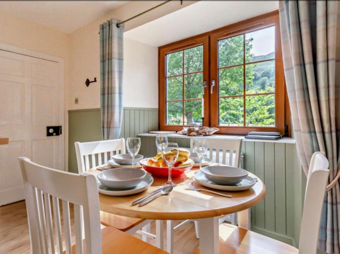 Rosemount Cottage One- Highland Cottage Garve Ngoại thất bức ảnh